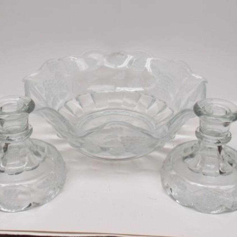 Westmoreland Glss Crystal Velvet PANELED GRAPE 3-Piece Console Bowl Set, U.S.A.